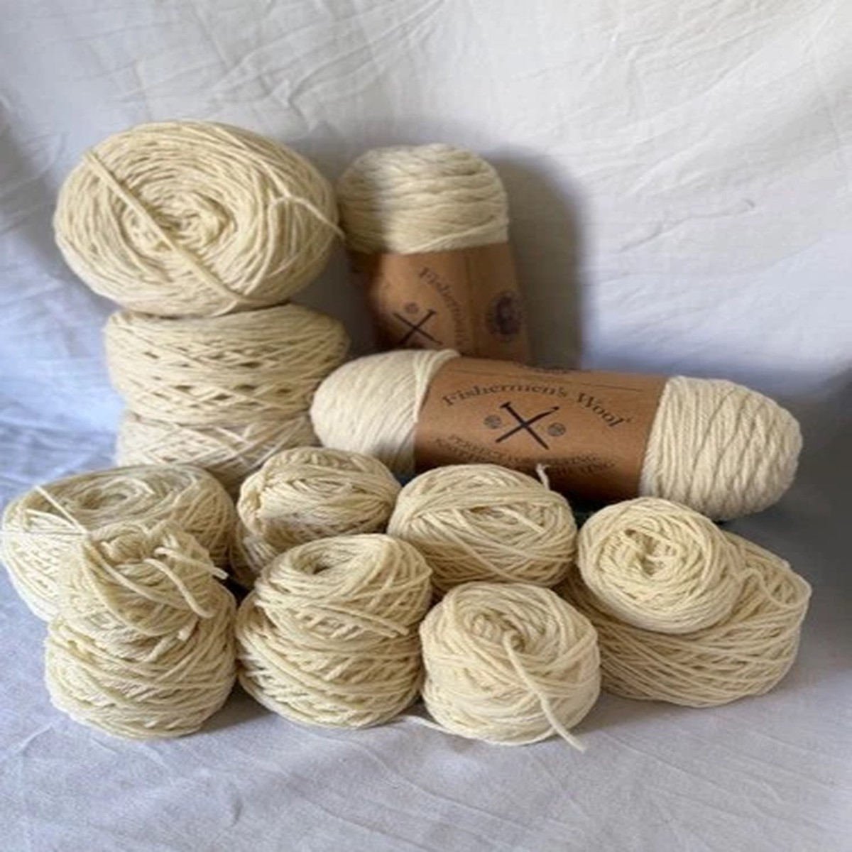 over-2-5lbs-lion-brand-fishermens-wool-natural-2-500-yrd-worsted-wool-yarn