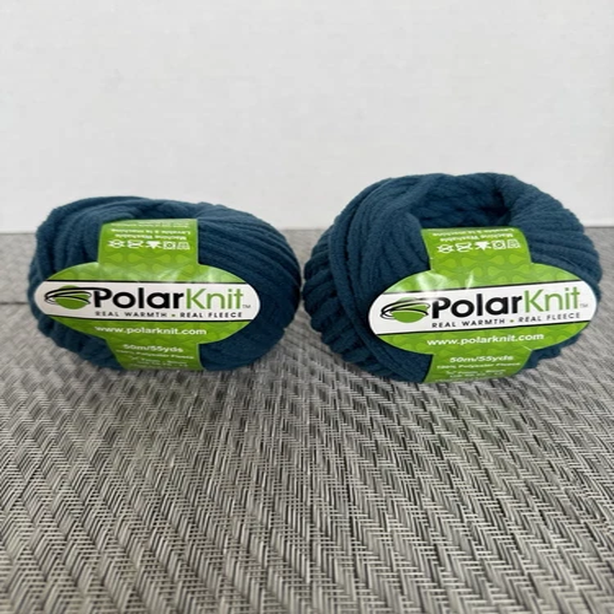 polarknit-chunky-fleece-yarn-color-dark-turquoise-55yds-50g-lot-of-2