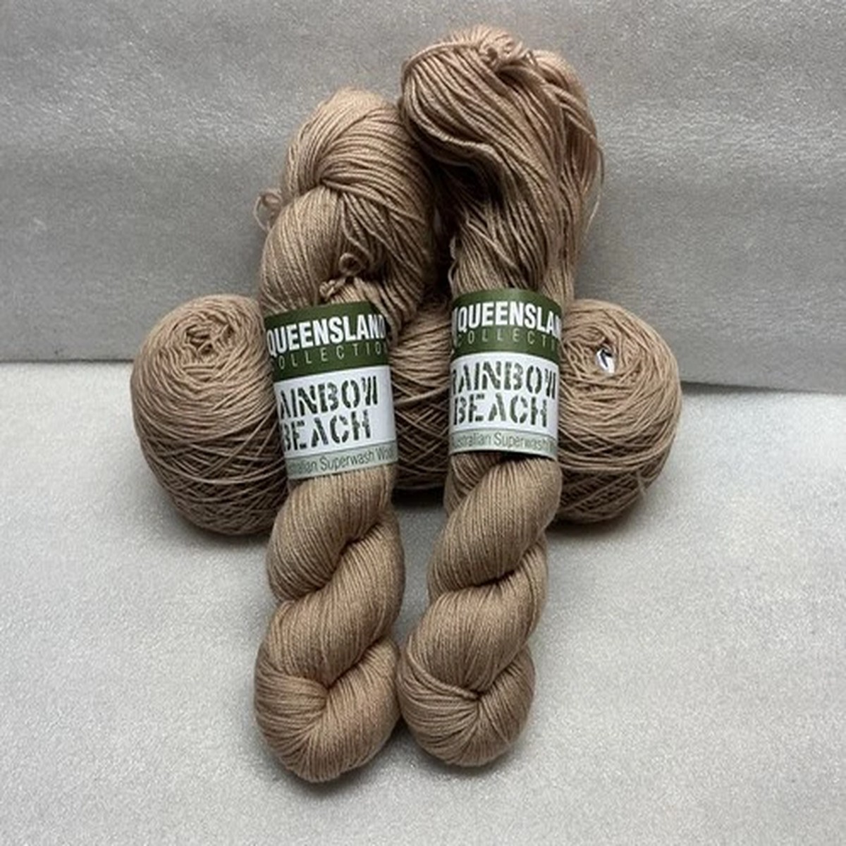 rainbow-beach-yarn-queensland-collect-100-wool-sport-weight-superwash-sandpiper