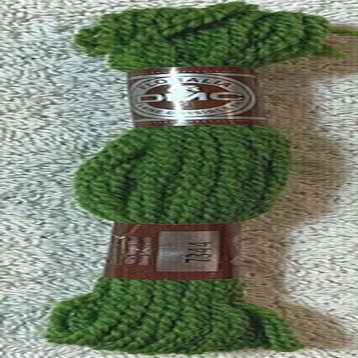 dmc-floralia-laine-divisible-needlepoint-wool-yarn-1-skein-green-7344
