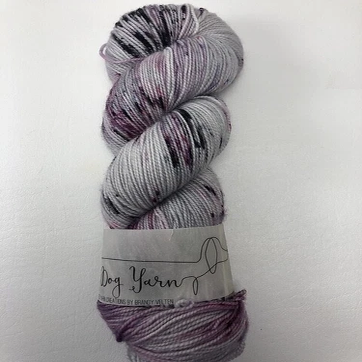 long-dog-yarn-sock-verigated-yarn-fingering-knitting-superwash-retired-rare