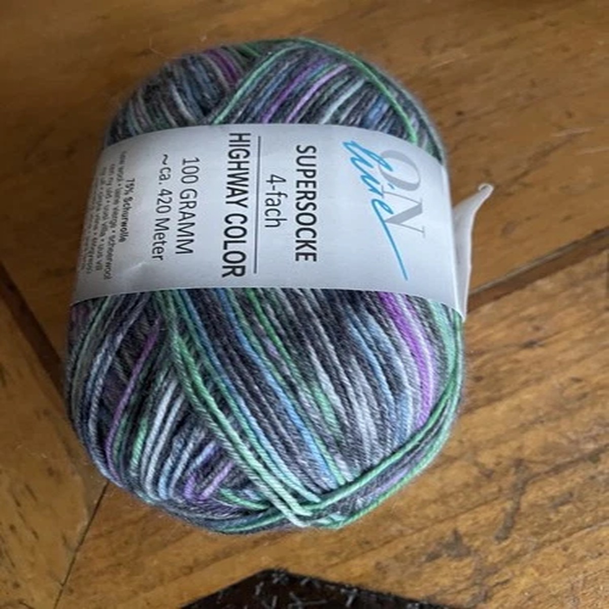 online-supersocke-highway-color-washable-wool-sock-yarn-3084
