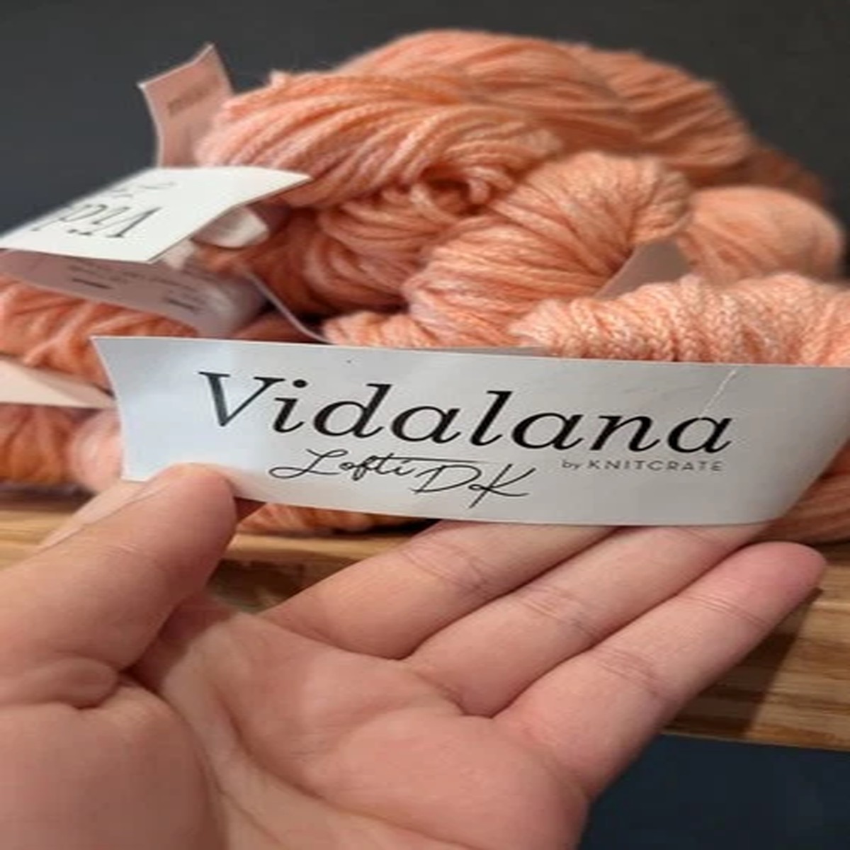 vidalana-lofti-dk-6-skeins-100g-each-color-spray-rose