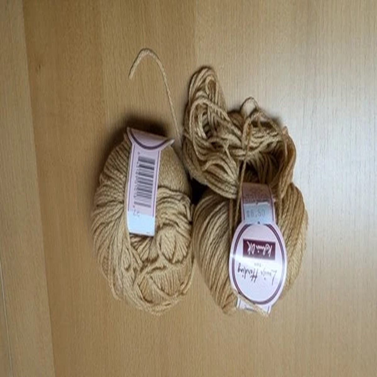 louisa-harding-kashmir-dk-color-16-2-skeins-gold