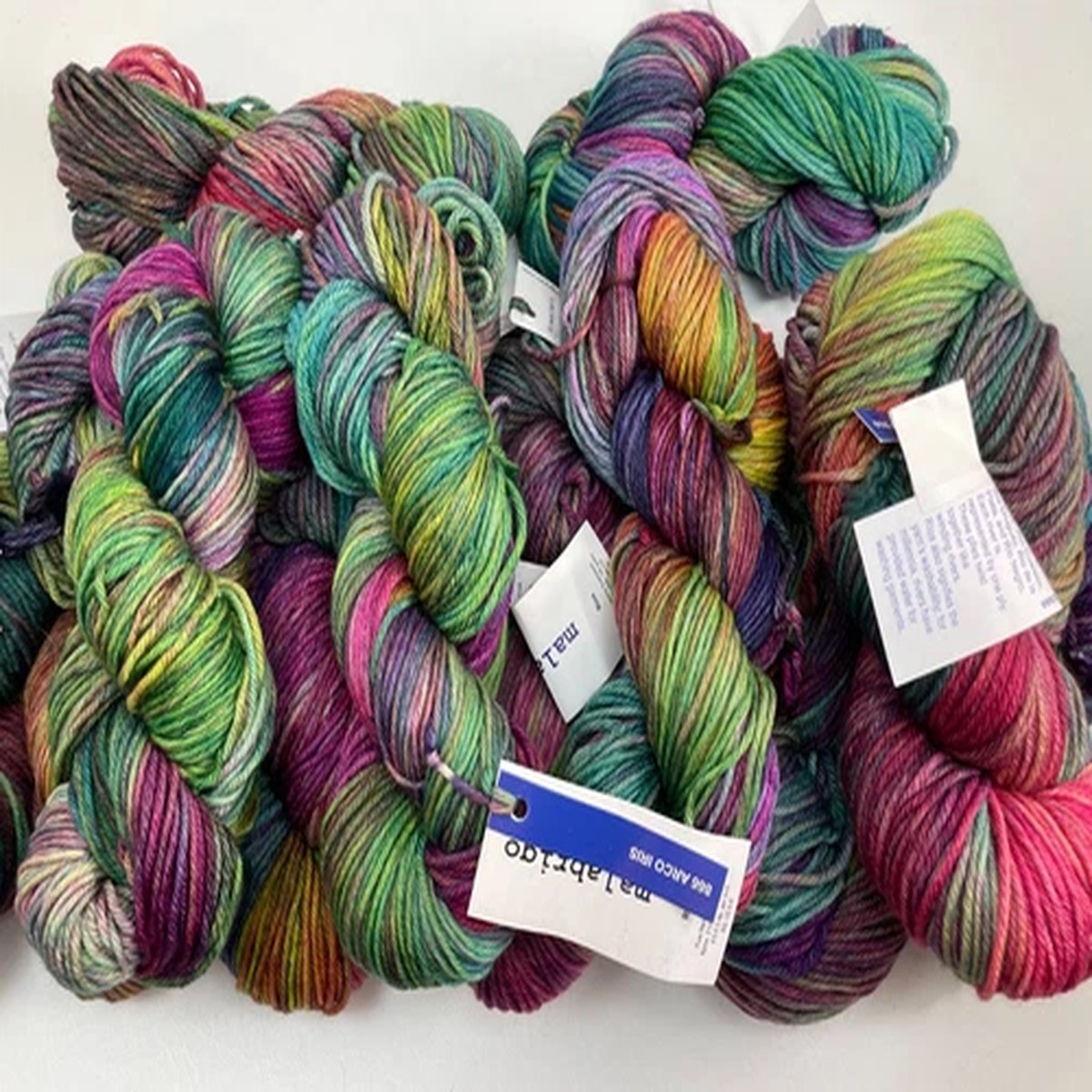 malabrigo-rios-arco-iris-merino-superwash-hand-dyed-verigated-worsted-yarn