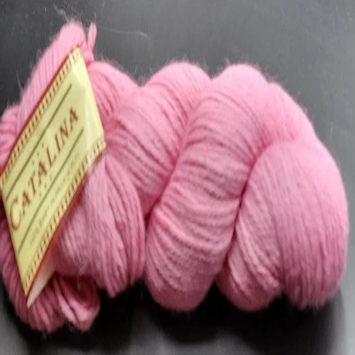 skein-hank-of-disc-catalina-100-baby-alpaca-yarn-color-209-pink