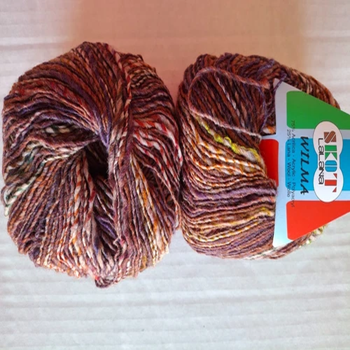 skot-lalana-wilma-gradient-wool-blend-yarn-embers-lot-of-2-192-yds-each
