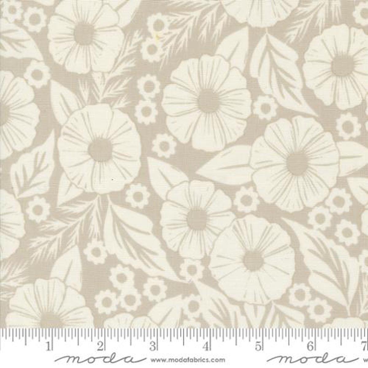 field-of-flowers-collection-large-floral-print-cotton-fabric-3311