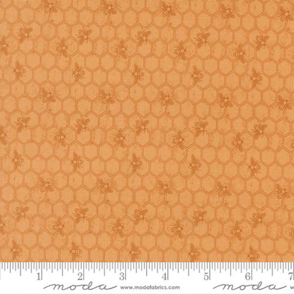 wild-honey-collection-honeycomb-cotton-fabric-5253