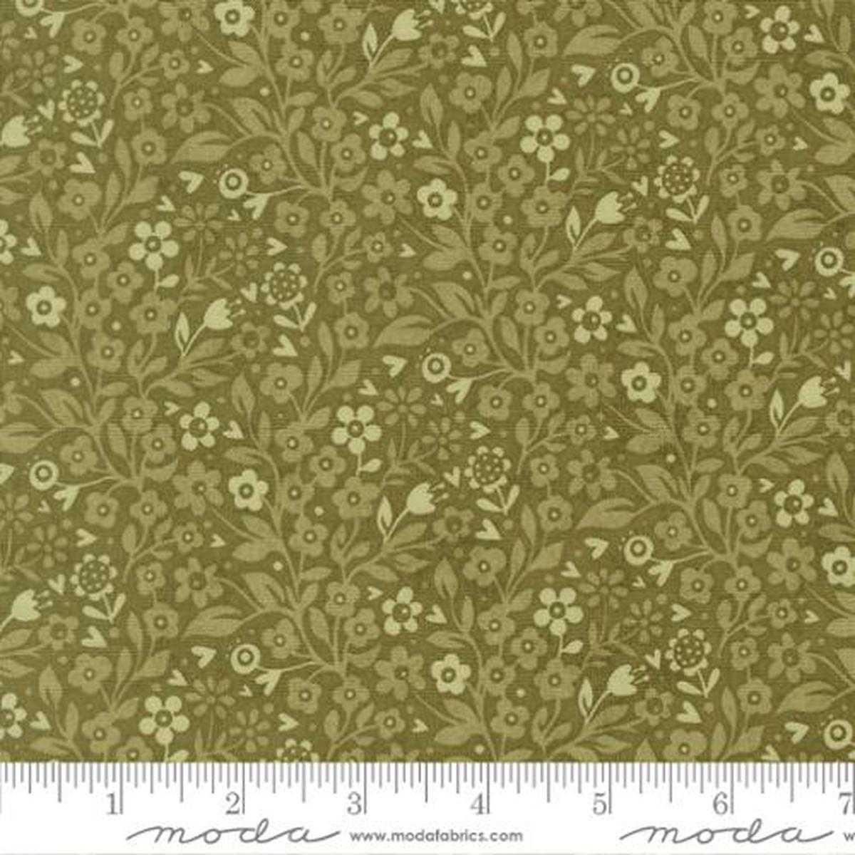 fieldrush-collection-ivy-floral-cotton-fabric-30783