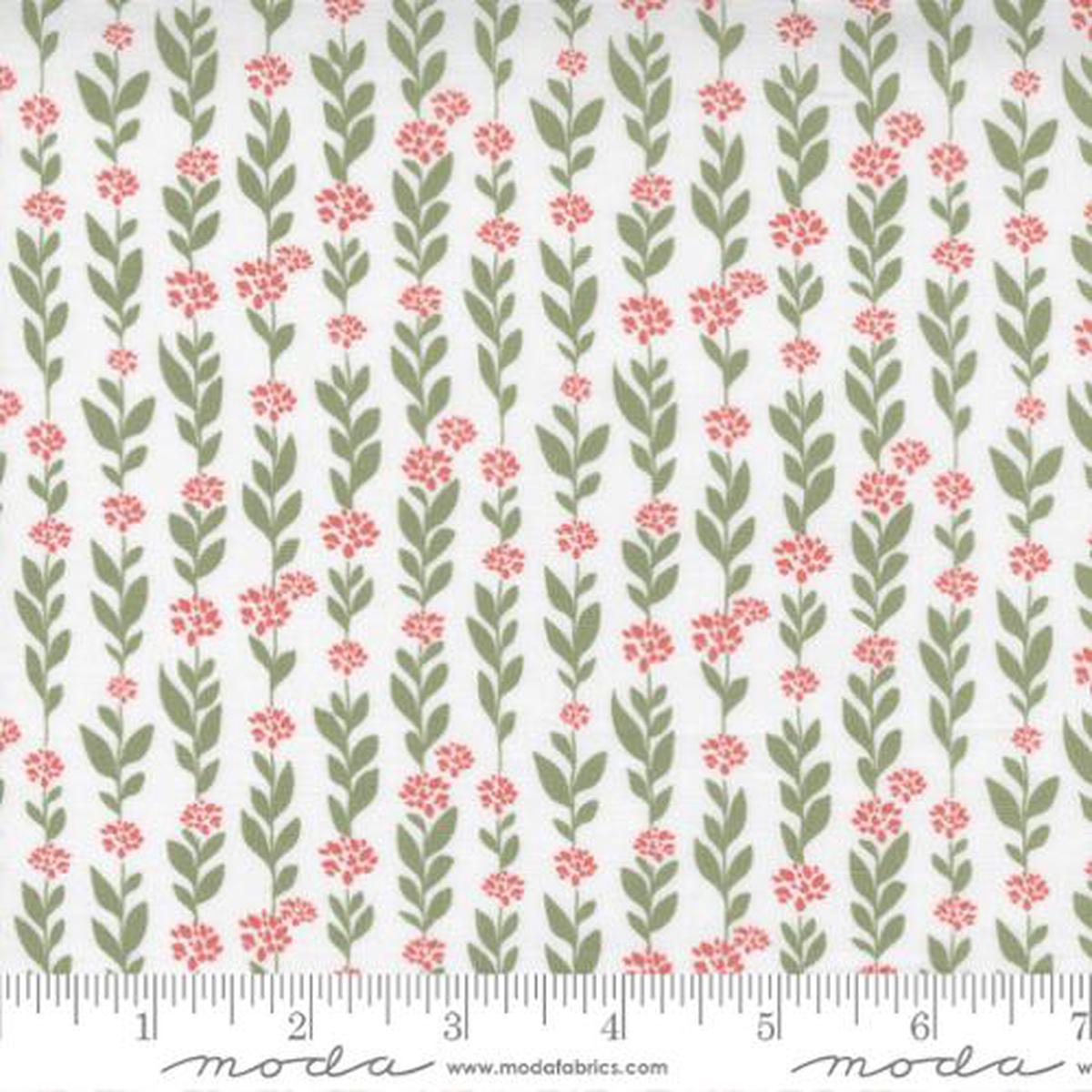 country-rose-collection-climbing-vine-cotton-fabric-5171