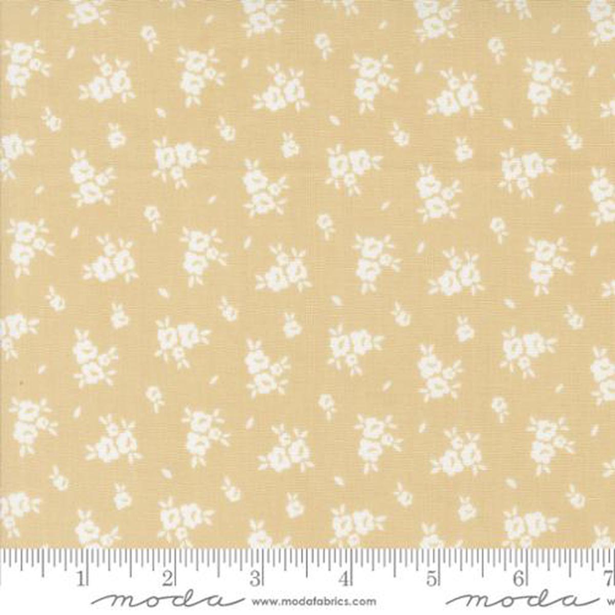 flower-girl-collection-small-blooms-cotton-fabric-31734