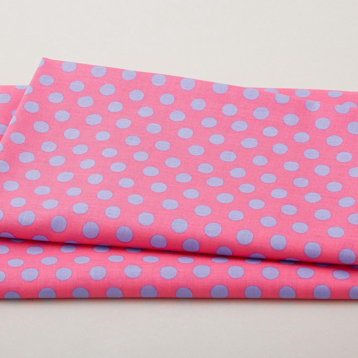 kaffe-fassett-collective-classics-spot-shocking-2-yard-cut