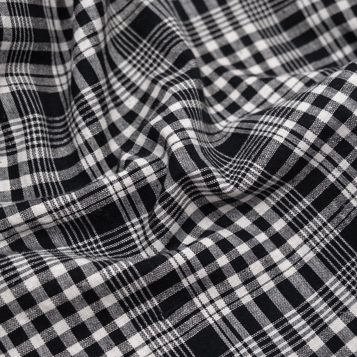 plaid-handwoven-cotton-hemp-blend-black-white