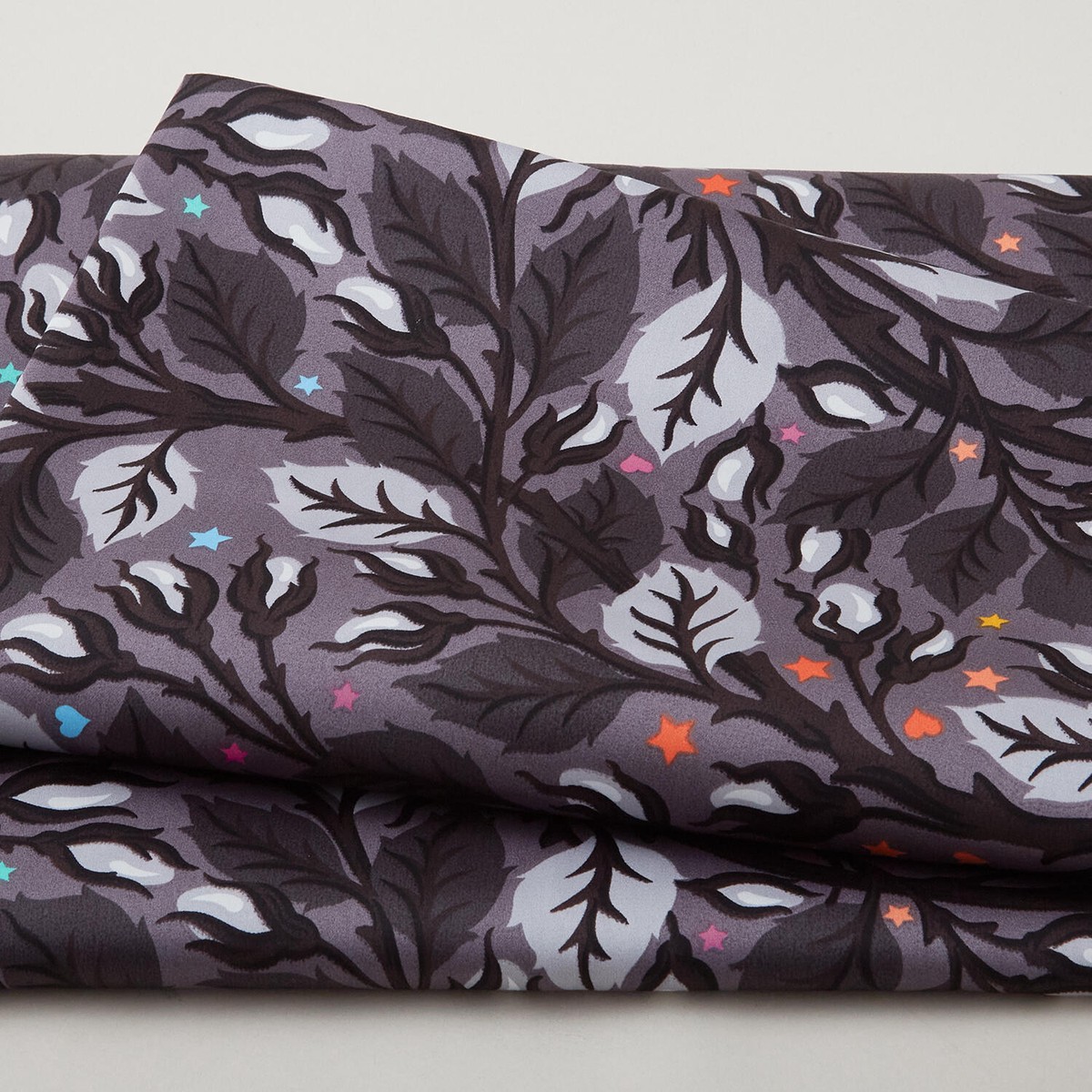 graywork-nip-in-the-bud-shadow-108-wide-backing-3-yard-cut