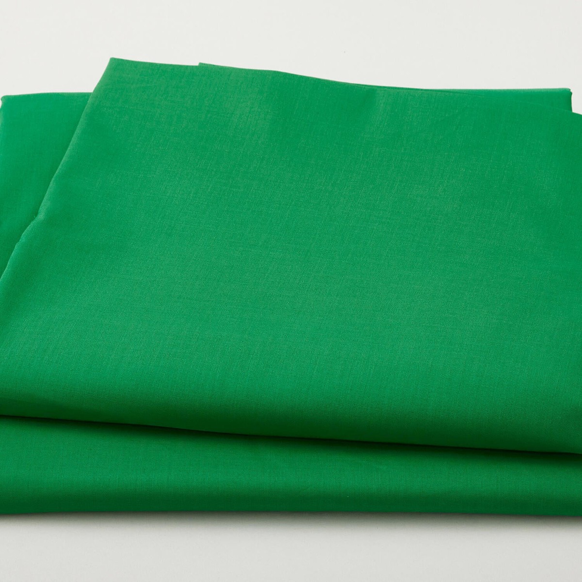 superior-solids-108-kelly-green-3-yard-cut