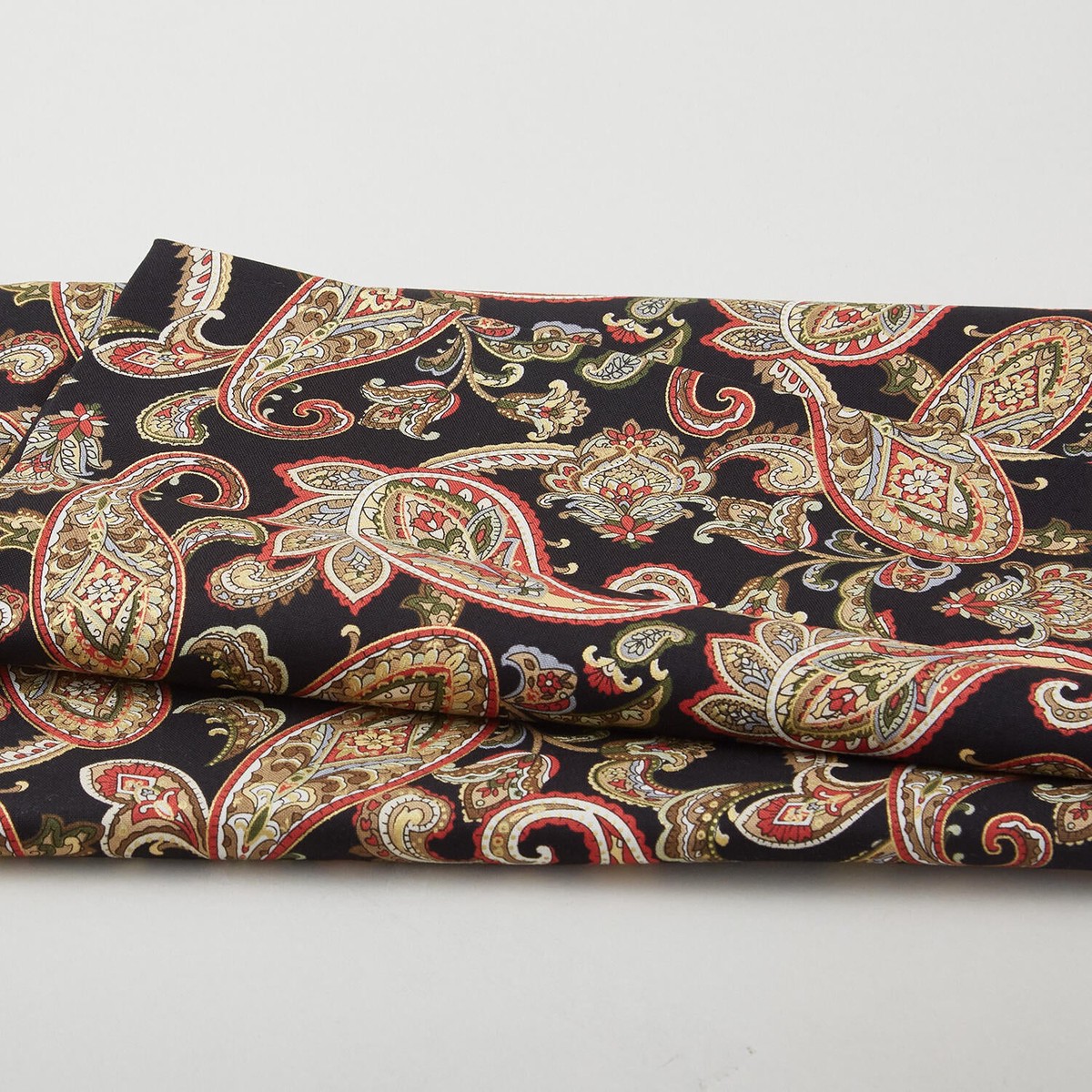 samsara-samsara-paisley-black-2-yard-cut