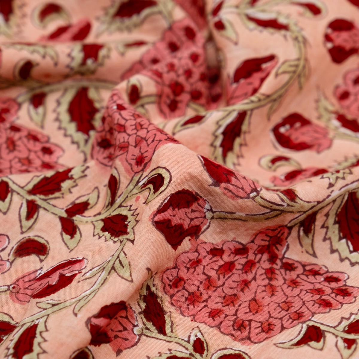 vine-block-printed-organic-cotton-batiste-flamingo-taffy-crimson