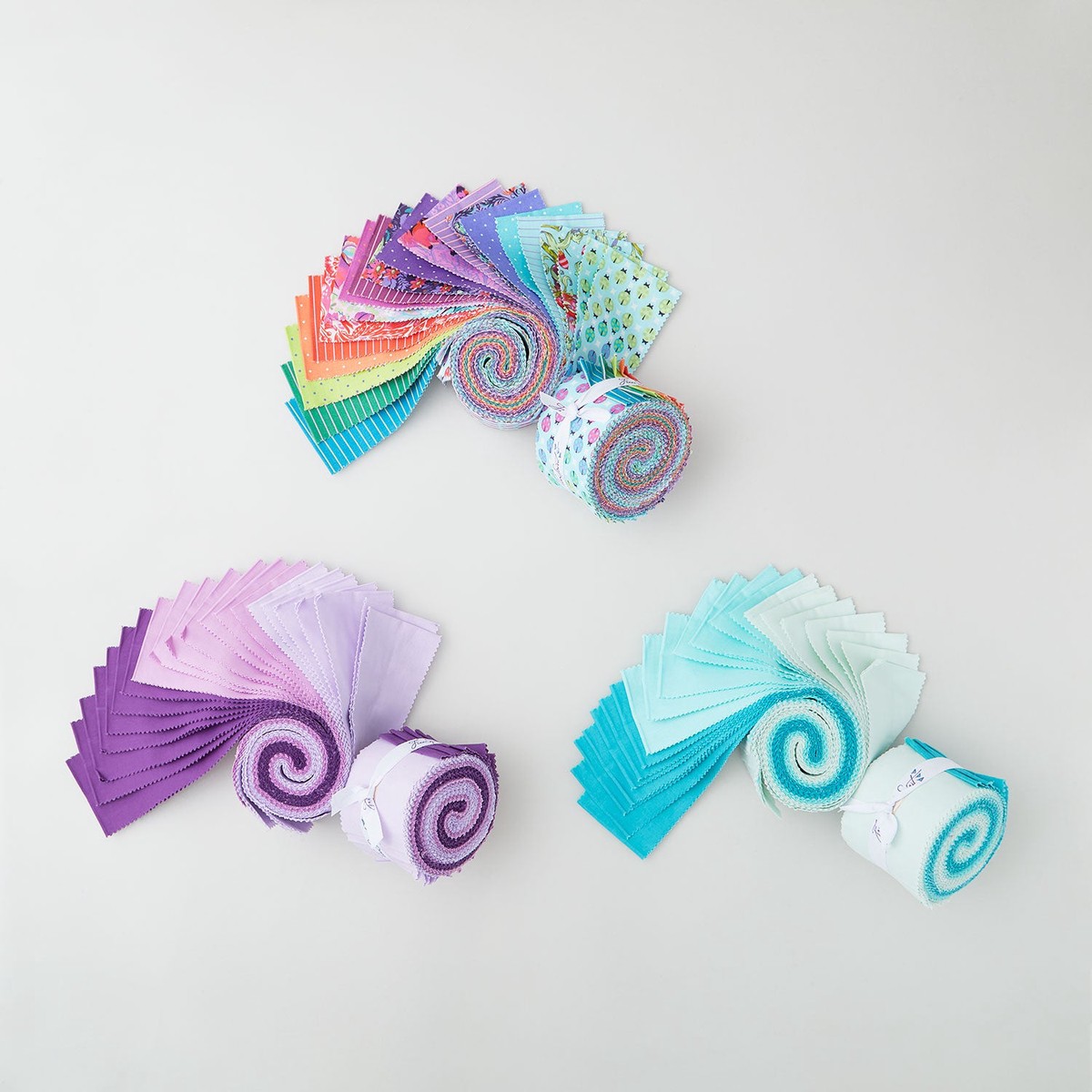 saturday-stash-tula-pink-glimmery-mini-2-5-design-roll-tower-3-2-1-2-design-roll