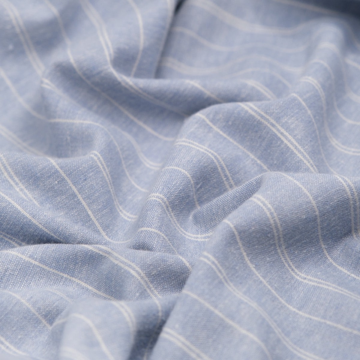 striped-hemp-organic-cotton-chambray-glacier-ivory