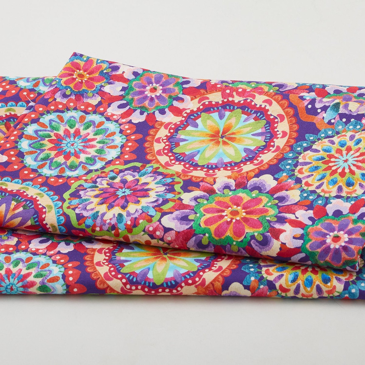 petra-medallions-purple-2-yard-cut