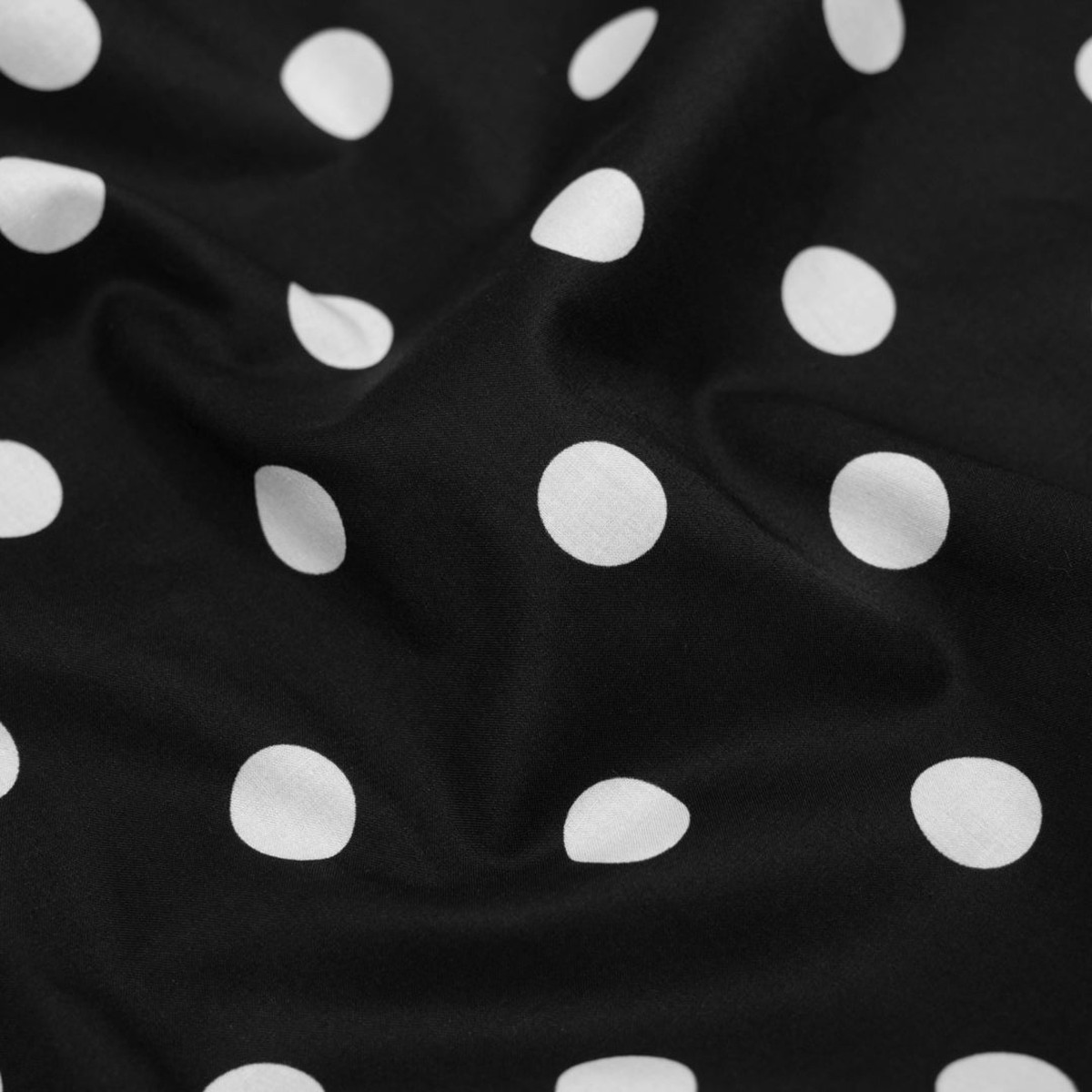 big-dots-printed-cotton-lawn-black-white