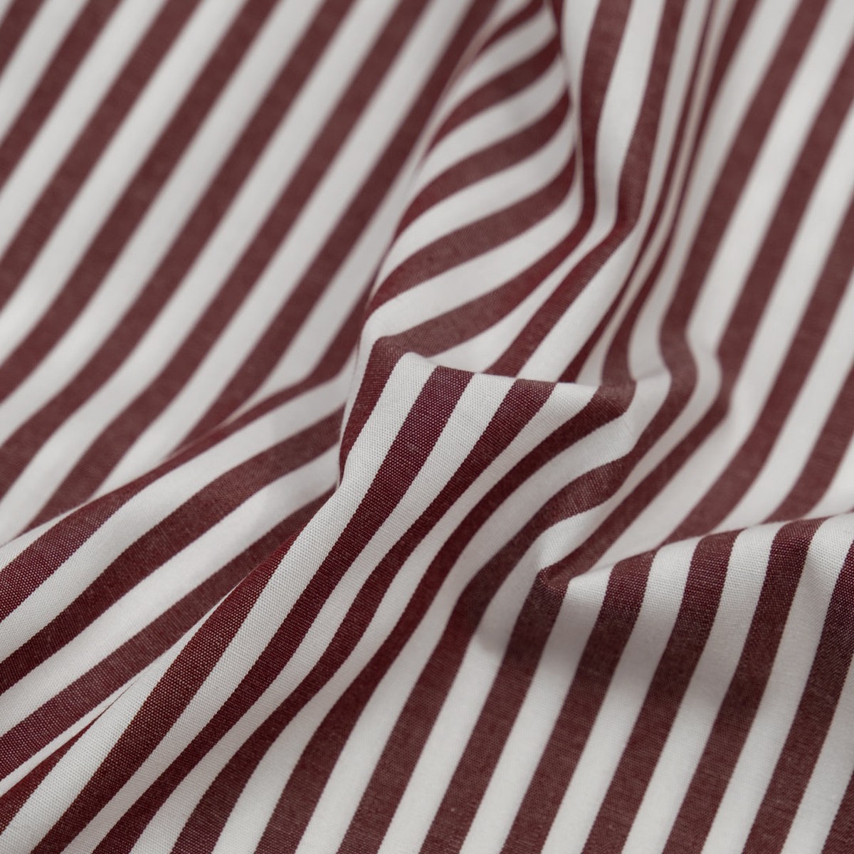 deadstock-stripe-cotton-shirting-burgundy-white
