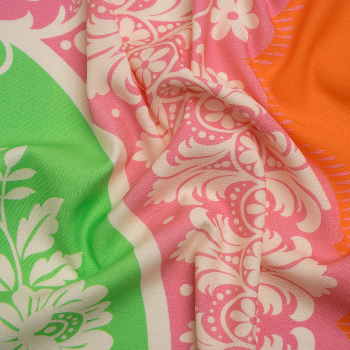 mood-exclusive-tahiti-tide-stretch-sustainable-rayon-batiste