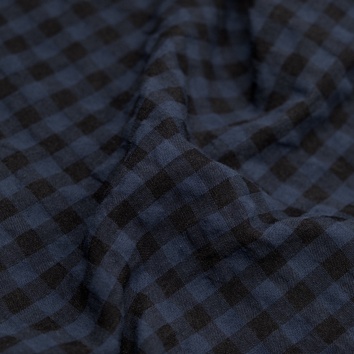 carnival-gingham-seersucker-deep-ocean-black