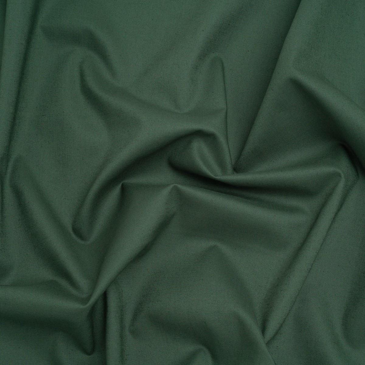 sew-classic-solid-quilting-cotton-fabrics-hunter-green