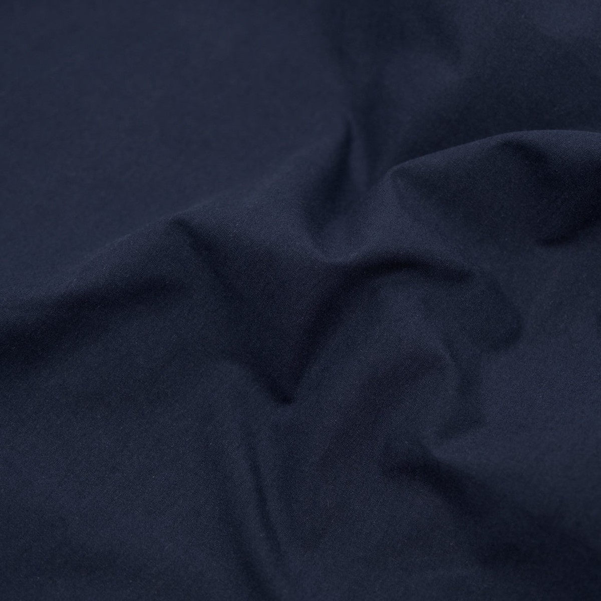 paper-touch-midweight-cotton-poplin-dark-denim