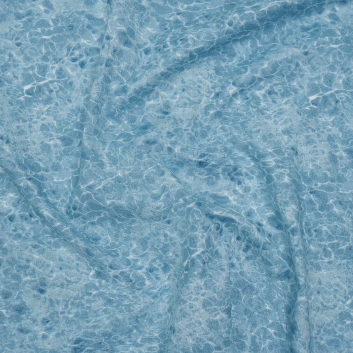 printed-quilting-cotton-by-northcott-studio-mid-blue-tranquil-water-naturescapes-collection
