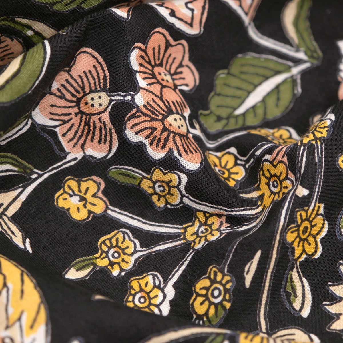 tapestry-block-printed-organic-cotton-batiste-smoke-blush-kale