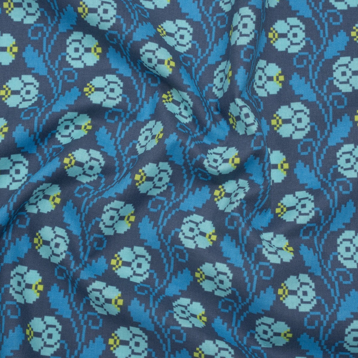 printed-quilting-cotton-by-anna-maria-textiles-for-northcott-dusk-curled-vine-floral-heiress-collection