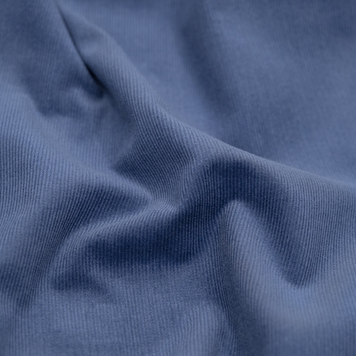 micro-cotton-corduroy-shirting-blue-pool