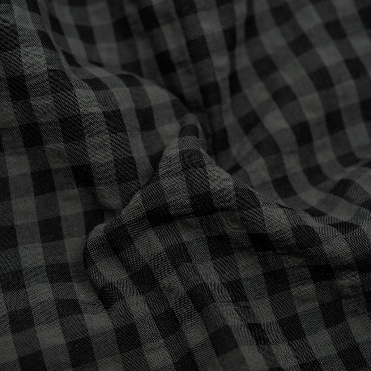 carnival-gingham-seersucker-charcoal-black