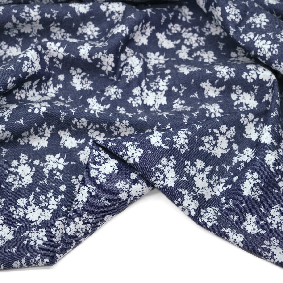 bouquet-lightweight-denim-shirting-indigo-ivory